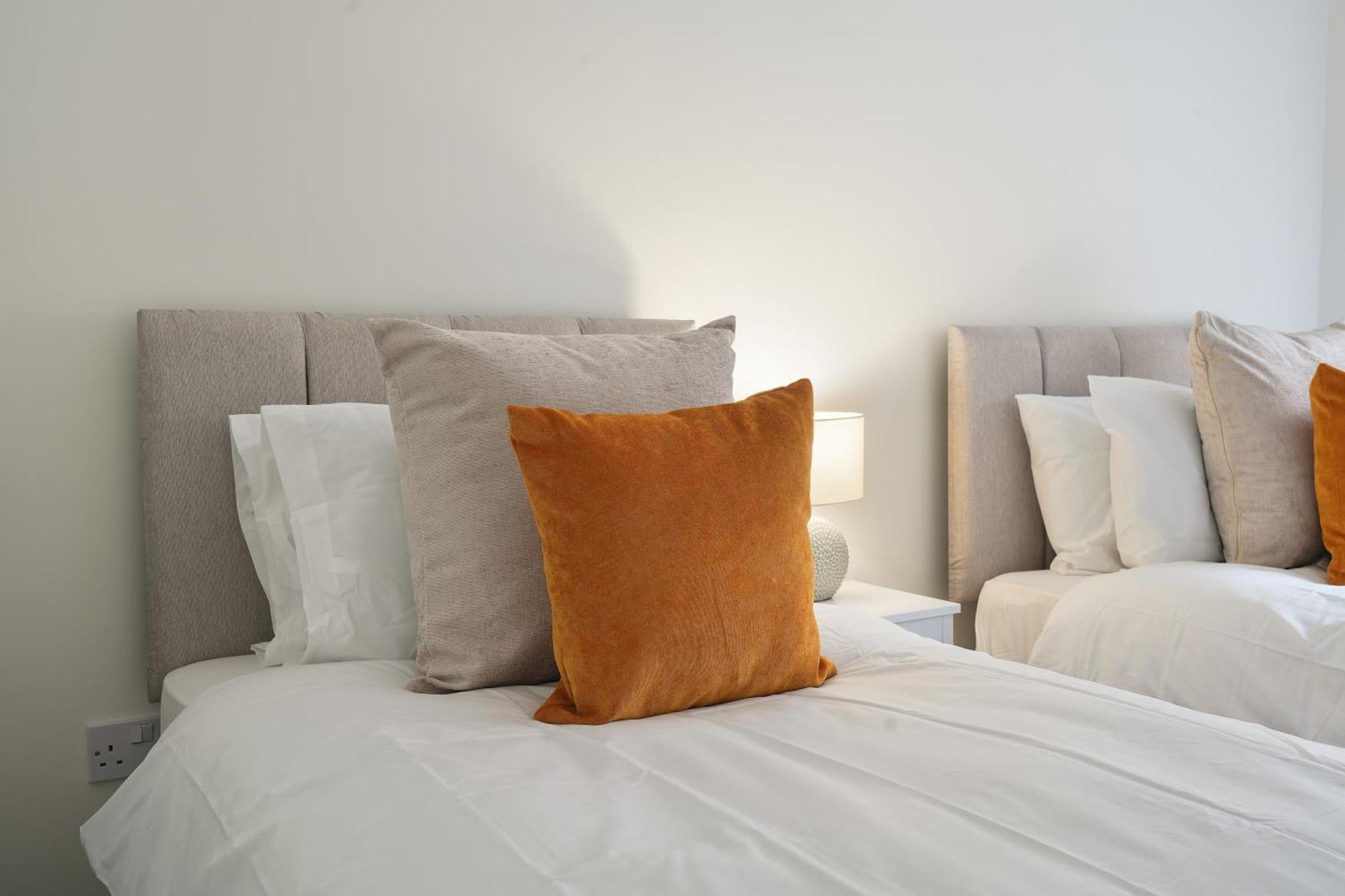 Mersey Way, Spacious 3 Bed Home, Close To Sheffield City Centre & Free Driveway Parking - Perfect For Workers, Groups & Families - Hosted By Stay Host Save Dış mekan fotoğraf