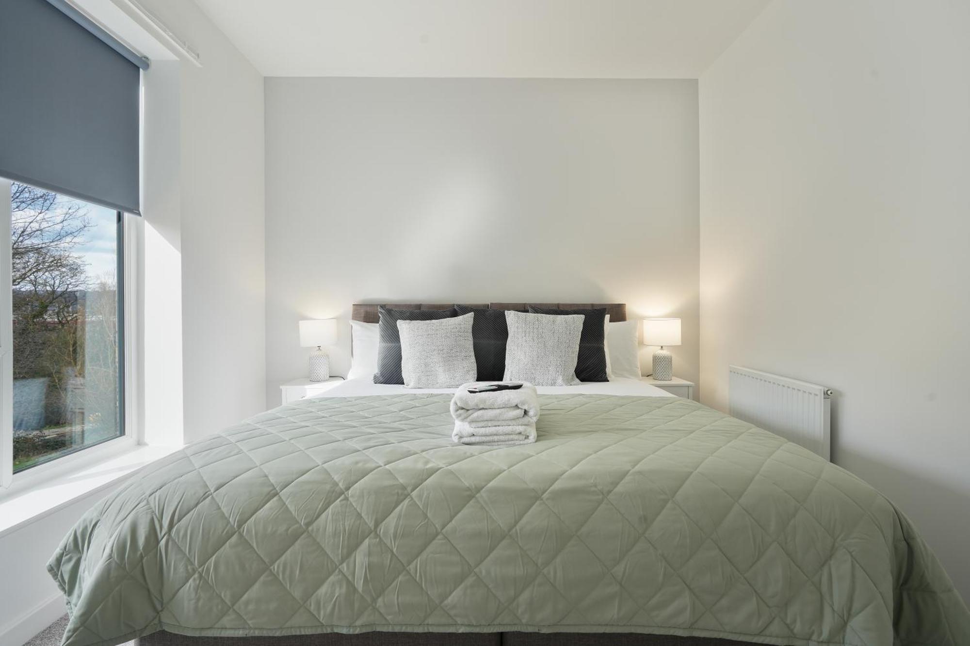 Mersey Way, Spacious 3 Bed Home, Close To Sheffield City Centre & Free Driveway Parking - Perfect For Workers, Groups & Families - Hosted By Stay Host Save Dış mekan fotoğraf